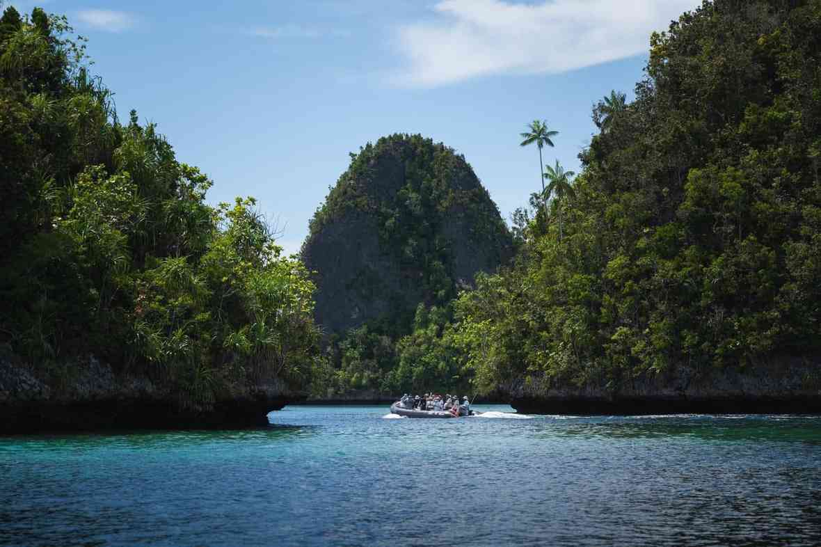 Seabourn Pursuit, Wayag Island, Raja Ampat Indonesia